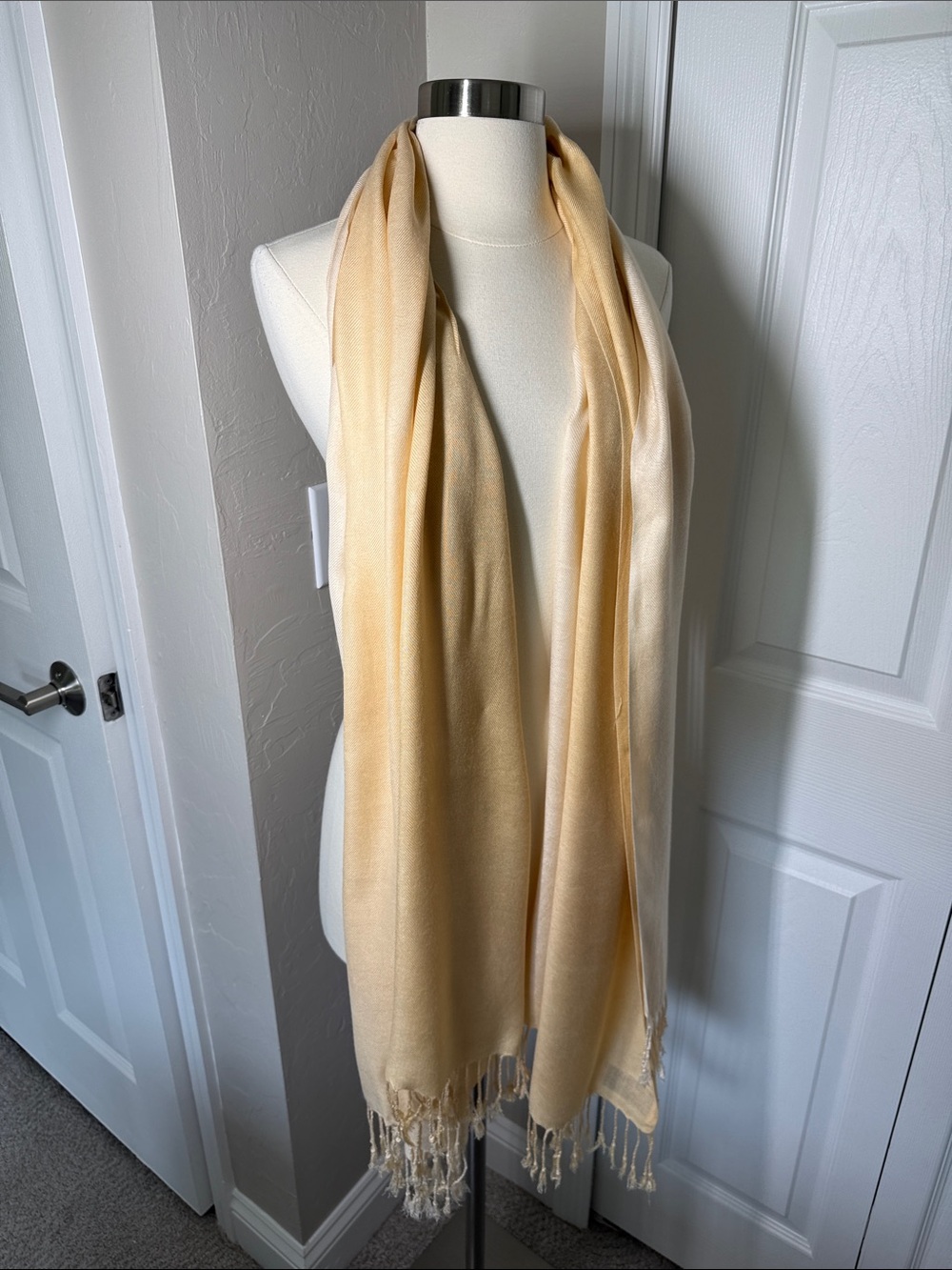 Pasmine scarf shawl cashmere and silk soft ombre butter yellow color